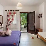 Hrisavgi Apartament *