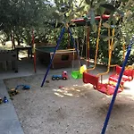 Hrisavgi Apartament *