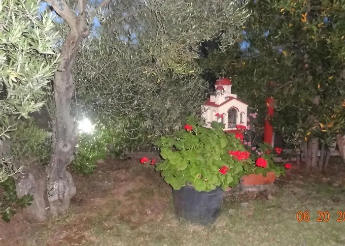 Apartman Hrisavgi Nikíti