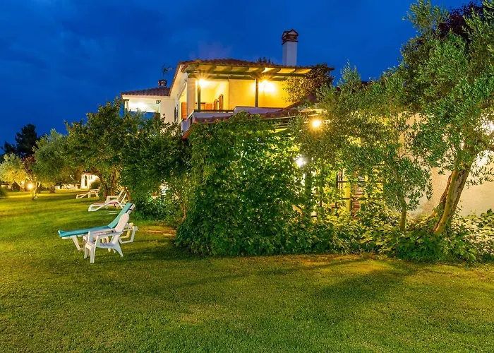 Hrisavgi Apartman Nikíti